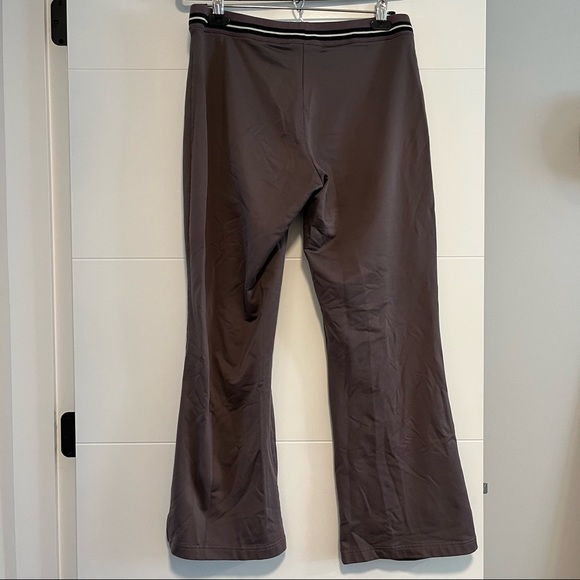 Reebok | Wide/Flared Leg Leggings - Picture 7 of 14